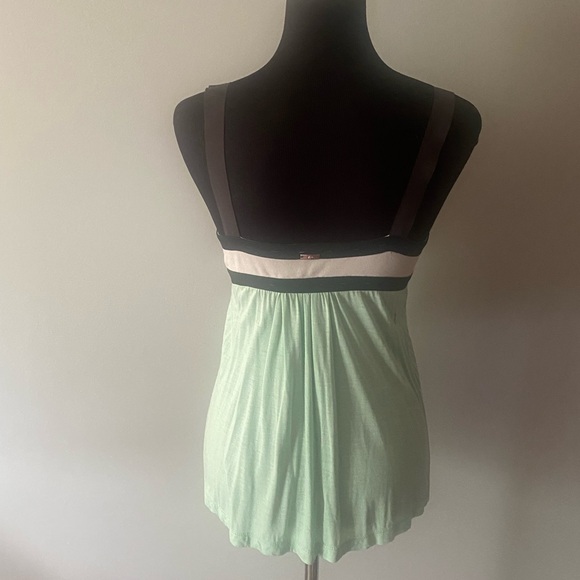 VPL 💚 breaker  top - Picture 4 of 8